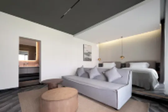 Nalati Ling Shangyun Boutique Homestay Hotels near Nalati National Forest Park