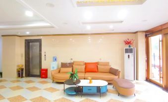 Home Inn Huaxuan Select Hotel (Cixian 3rd Ring Road Branch)