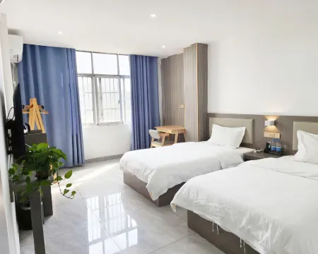 Pengze Yunhe Business Hotel Hotels in Pengze