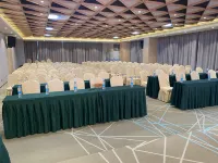 Chao Man Hotel (Zhaoqing Seven Star Crags Scenic Area Agile Plaza Branch) - Pet friendly