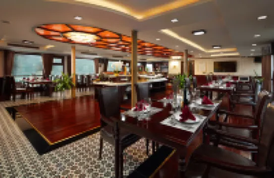 Dora Cruise Hotels in Tuan Chau