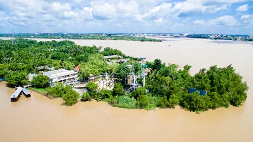 Homestay Coco Island Hotels in Tân Thạch
