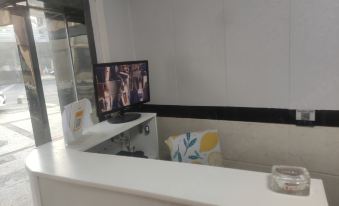 Haihao Hotel (Nanjing Railway Station Xuanwuhu Branch) - Housity