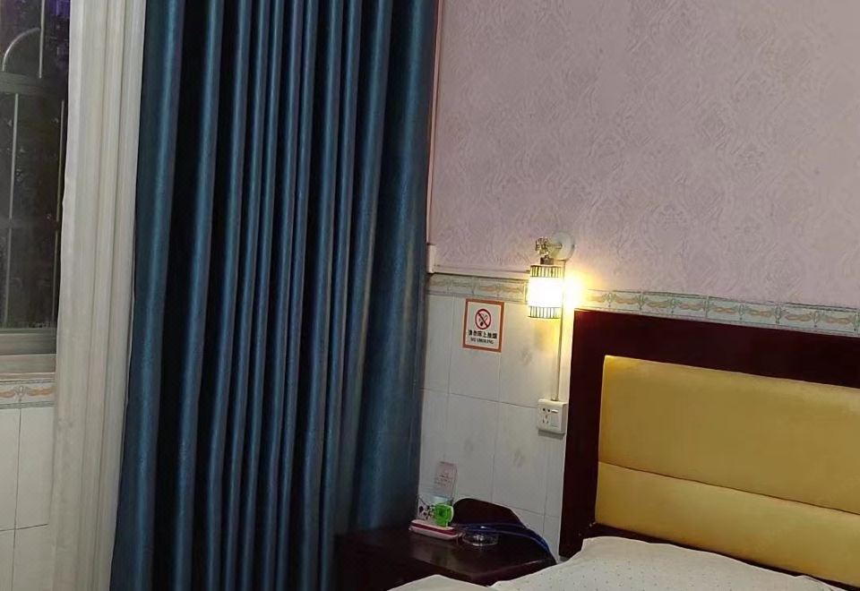 펑산 롱쉬안 호텔