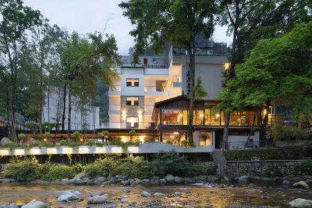 Yi Ye Tang Fanxi B&B Отели рядом с достопримечательностью «Mount Fanjing»