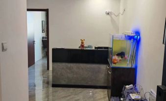 Weijun Aishang Cinema-style Theme Apartment Branch