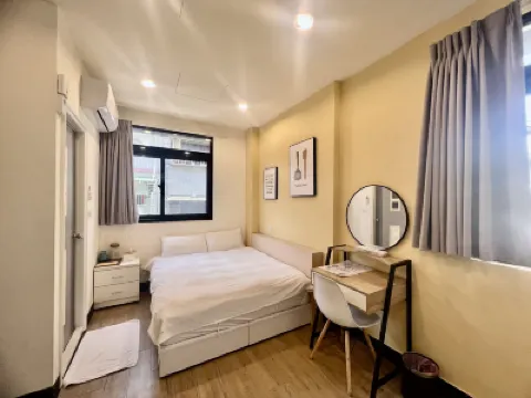 Taipei Yes Hostel Hotels near Daiton Mountain