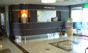 Maizuru Country Club Hotel Lodge
