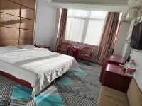 Huanxian Longying Hotel