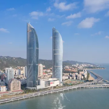 Cloud top Seaview Apartment Hotels near Huandao Road