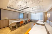 Starway Hotel (Wuwei Wanjia International Plaza)