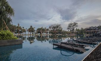 Bali Beach Hotel
