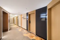 Lia xi hotel - parkir