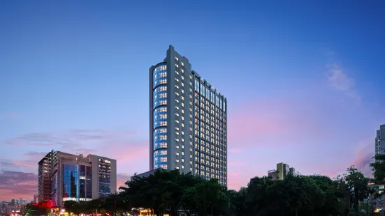 Quanzhou Shishi Dehui Plaza Atour Hotel