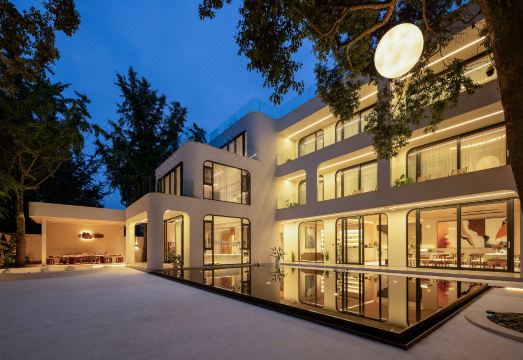 Leke Mountain Home Inn 객실