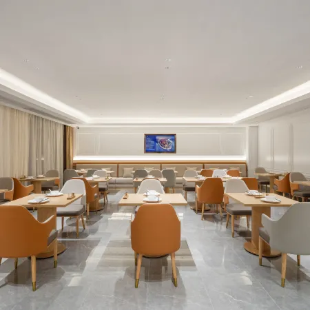 Vienna Hotel (Changxing Hongqiao Town Branch)