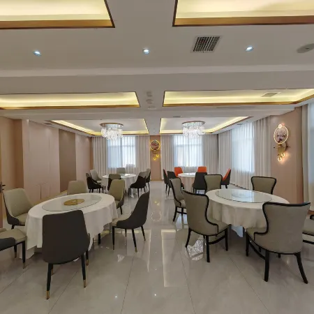 Raohe Rongtailai Hotel
