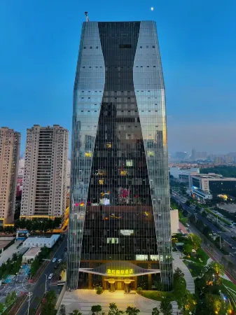 Jinshan International Hotel Отели рядом с достопримечательностью «Shandong Rizhao Normal School»