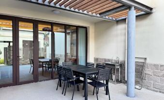 Laoting Romantic Tour Seaview Apartment