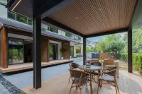 Shanfeng Yinxi Homestay (Muyu Town) 선눙자 호텔