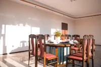 Ganzi Tanggula Grand Hotel (Baita Park) - breakfast