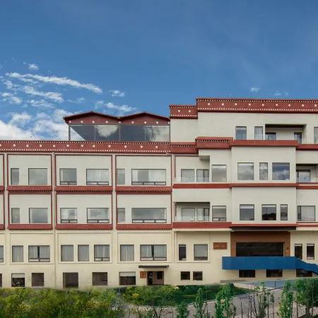 Seventeen Hotel . Meili