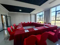 Longjie Hotel Отели в г. Хуанмэй