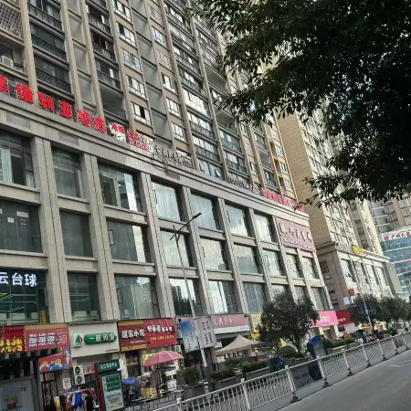 Duoweiliya Hotel