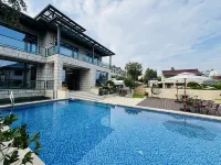Mogan Mountain Mid Flower Garden Resort Bungalow - مسبح غير متناهي