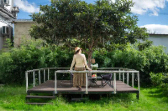 See the green mountains again