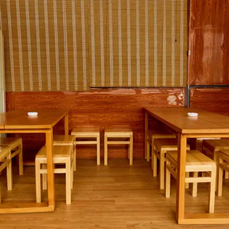 Linfen Moyu Courtyard-Style Hotel (Shanxi Institute of Electronic Technology)
