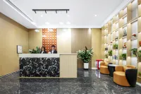 雲棲智影飯店（賽罕塔拉城中草原店）