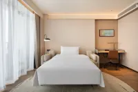 Hilton Garden Inn Huangshi Dinosaur Wonderland - พร้อมระเบียง