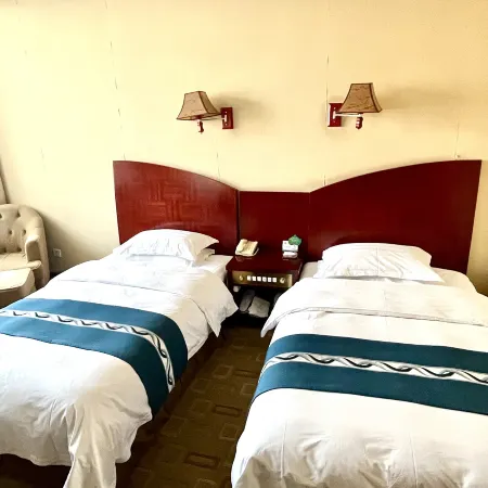 Lingtai Hotel