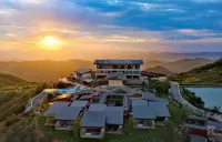Yaojia · Yuejie Yunding Resort Hotel (Shaoxing Shengzhou Fuzhishan Scenic Area) - Bjergudsigt