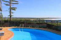 ibis Styles Port Macquarie - Beach resorts