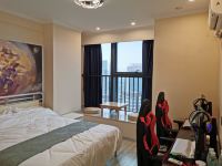芜湖阿瑞斯电竞主题公寓 - 日式大床氧吧房