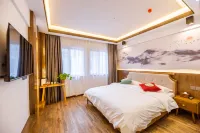 Ye She Hotel Hotels in Taihu County