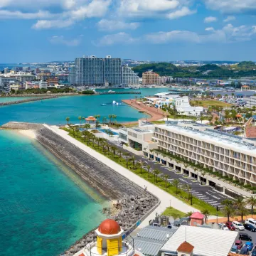 DoubleTree by Hilton Okinawa Chatan Resort