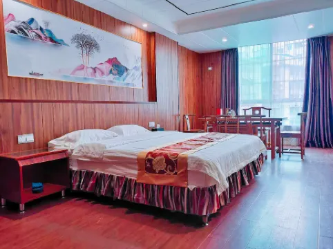 Monochrome Hotel (Tai Po West Ring Road Branch)