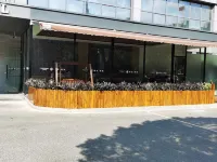 야하오전쉬안 호텔 (장자강 쇼핑센터 )