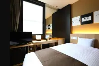 KOKO HOTEL Kyoto Shijo Karasuma(formerly Hotel Wing Shijo Karasuma） Hotel a 