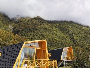 達瓦更扎沐雲谷野奢星空度假營