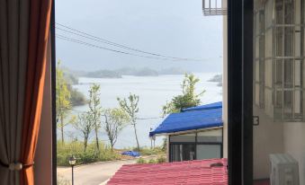 Xiandao Lake has you inn all the way