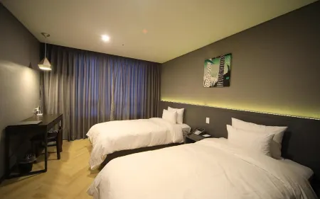 โรงแรมดาอุม