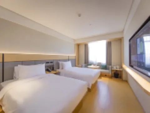 JI Hotel (Sishui Longcheng Times Building) Hoteles en Sishui