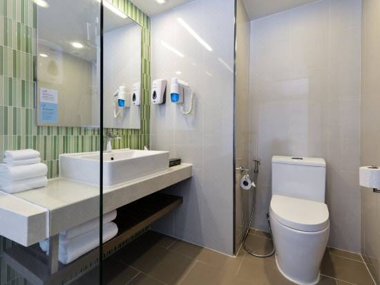 Holiday Inn Express Bangkok Sukhumvit 11 An Ihg Hotel Room Reviews Photos Bangkok 21 Deals Price Trip Com