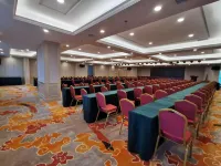 Vienna International Hotel (Korla Qilin Bridge store)