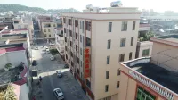 Yangjiang Baolilai Business Hotel Hotel berhampiran Yangjiang Heshan Airport