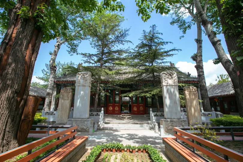 Lemeng Hotel (Beijing Houhai Drum Tower)